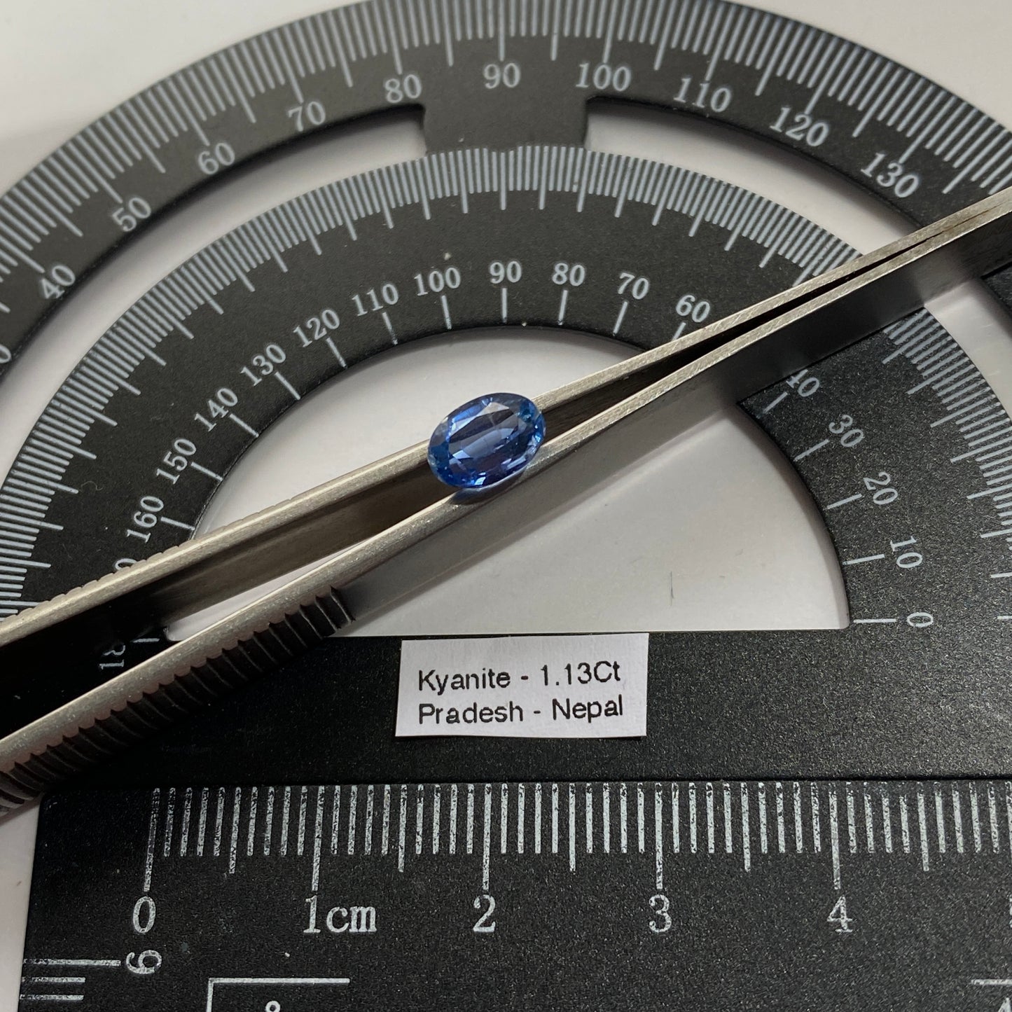 KYANITE RARE NATURAL GEMSTONE - KALI GANDAKI GORGE, PRADESH, NEPAL 1.31Ct MFG1941