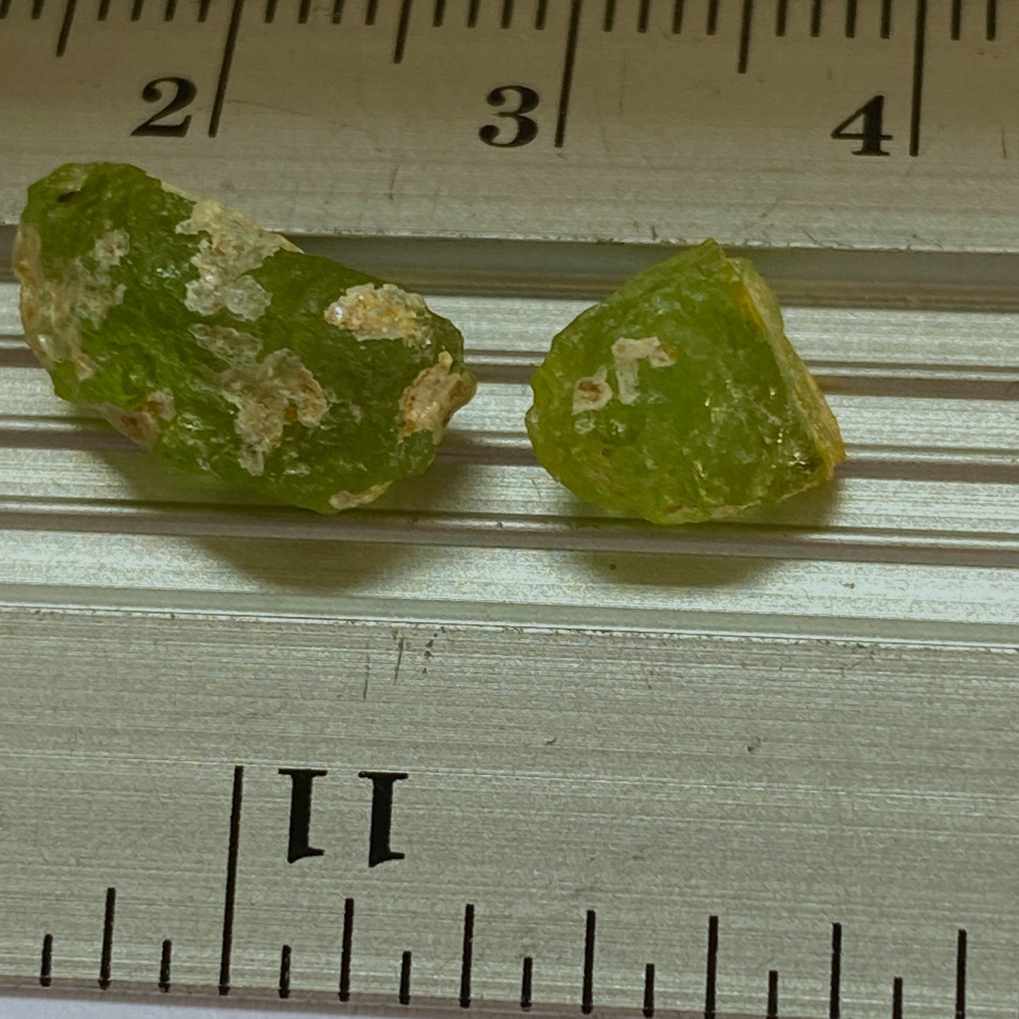 PERIDOT x 2 SPECIMENS FROM MOGOK, MANDALAY, MYANMAR  2g  MF1778