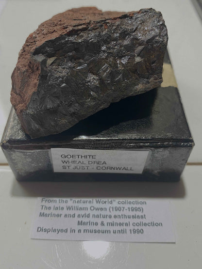 GOETHITE : WHEAL DREA, BOTALLACK, ST JUST, CORNWALL  98g MF4987