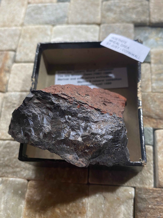 GOETHITE : WHEAL DREA, BOTALLACK, ST JUST, CORNWALL  98g MF4987