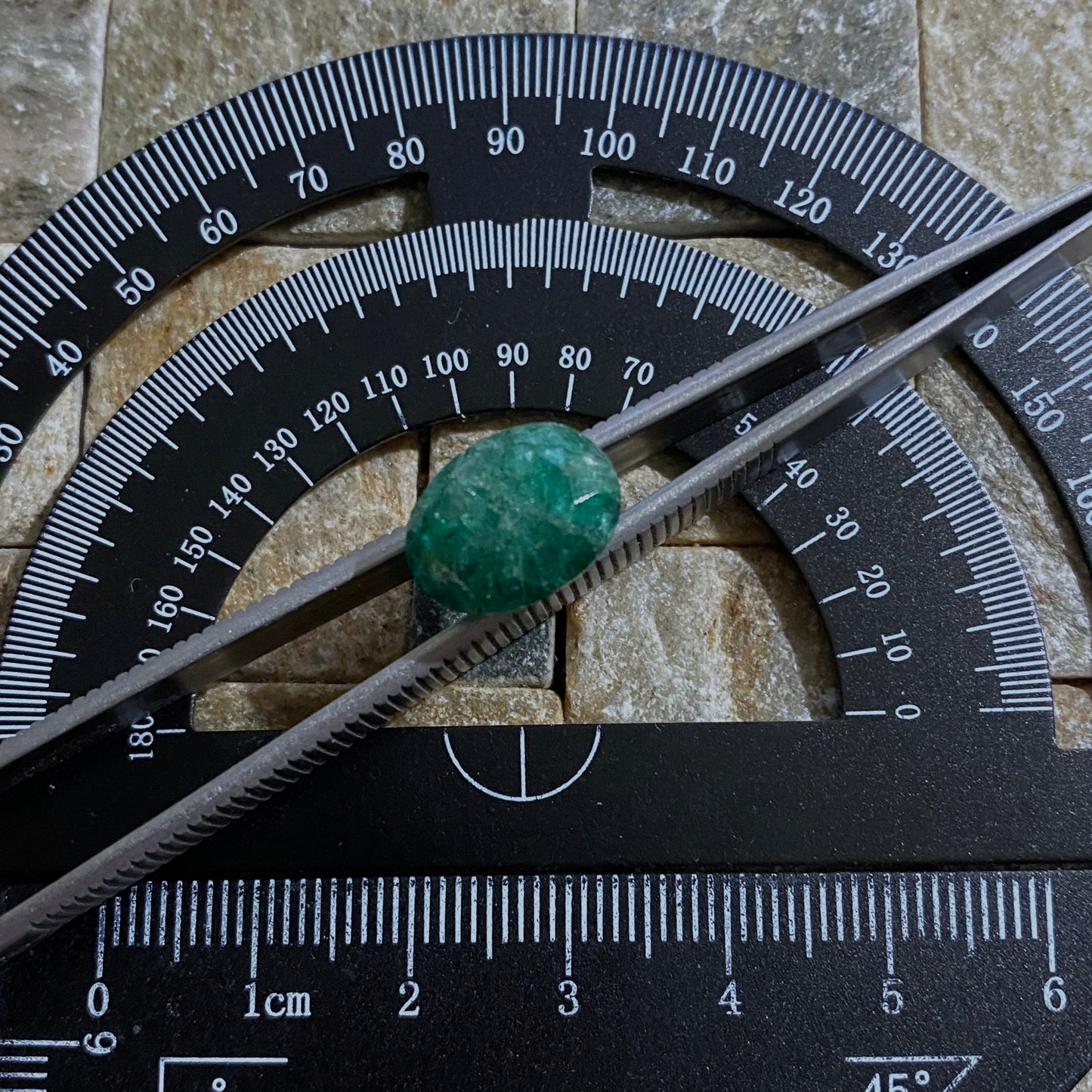 EMERALD BERYL NATURAL GEMSTONE - NOVA ERA, MINAS GERAIS, BRAZIL 6.45Ct MFG1946