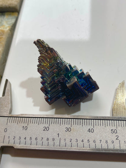 BISMUTH : LABORATORY GROWN IN THE U.S.A.  23g MF4989