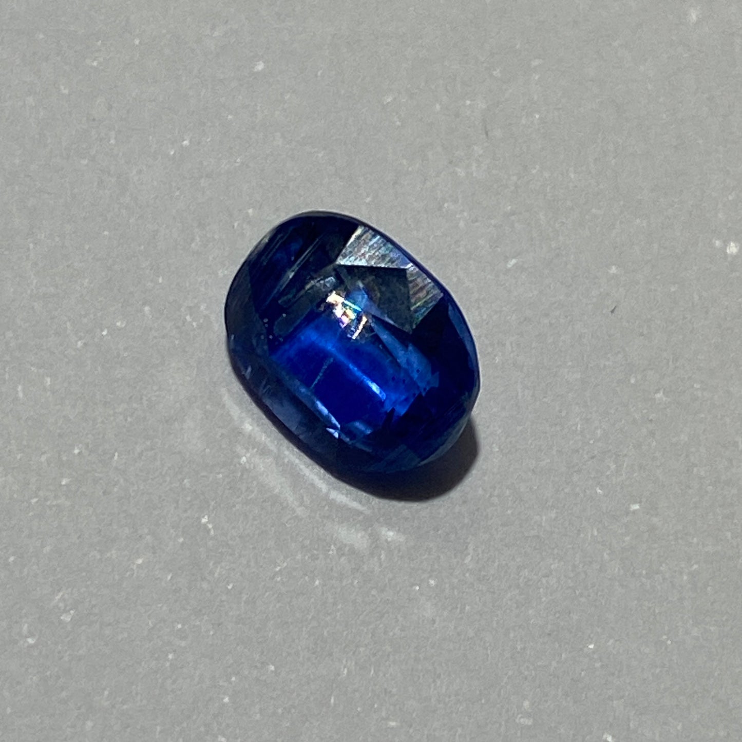 KYANITE RARE NATURAL GEMSTONE - KALIGANDAKI GORGE, PRADESH, NEPAL 1.59Ct MFG1906