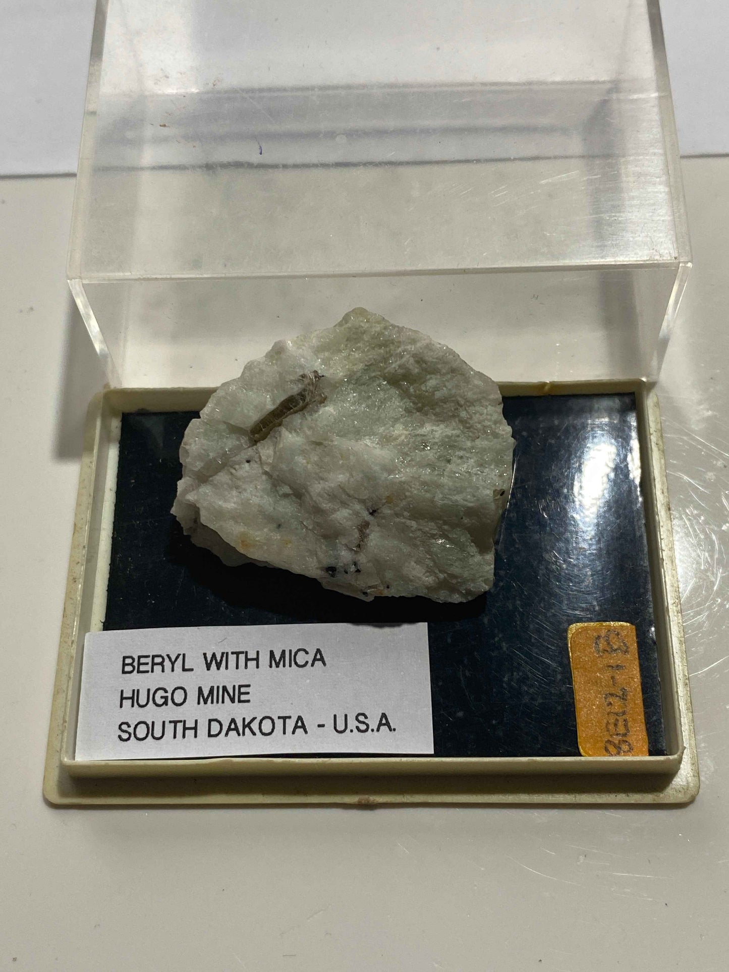 BERYL WITH MICA : HUGO MINE, KEYSTONE, SOUTH DAKOTA, U.S.A. 13g MF4992