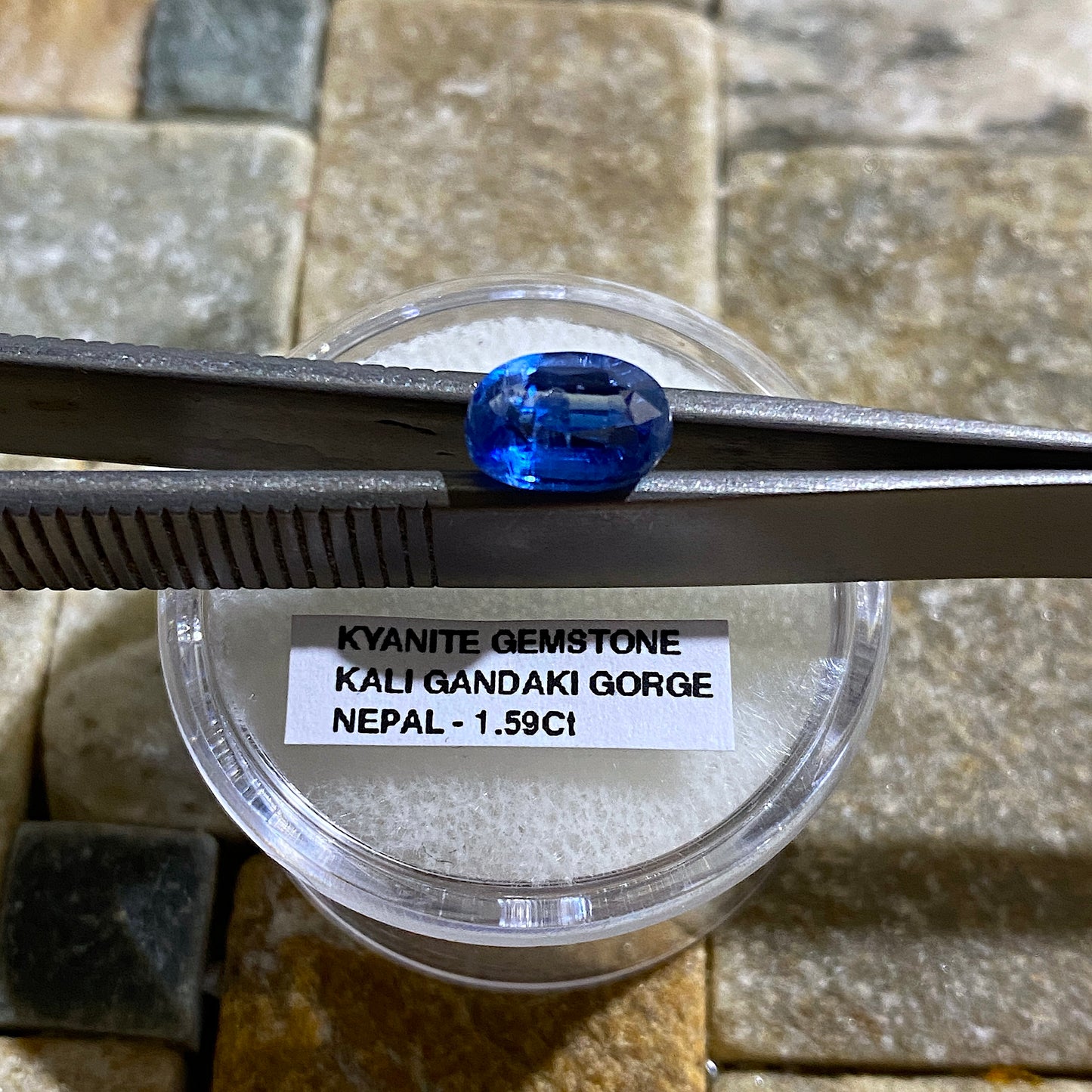 KYANITE RARE NATURAL GEMSTONE - KALIGANDAKI GORGE, PRADESH, NEPAL 1.59Ct MFG1906