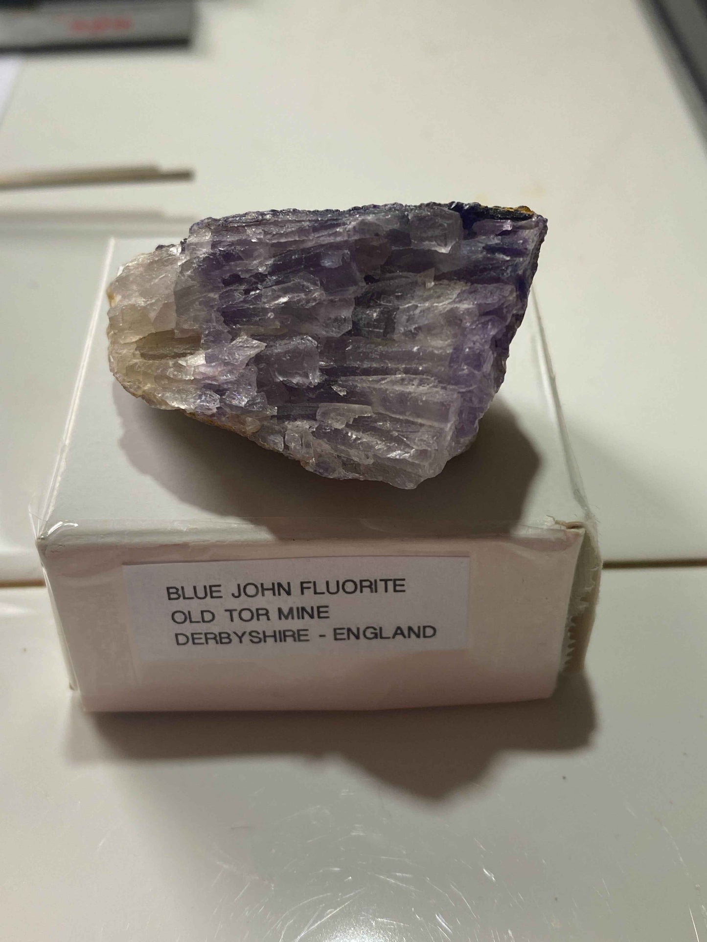 FLUORITE "BLUE JOHN":  OLD TOR MINE, CASTLETON, DERBYSHIRE   40g   MF4993