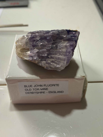 FLUORITE "BLUE JOHN":  OLD TOR MINE, CASTLETON, DERBYSHIRE   40g   MF4993