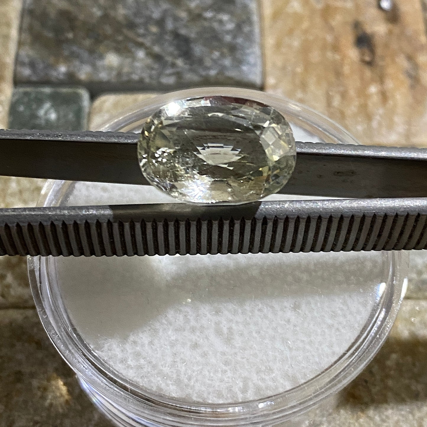 TOPAZ NATURAL GEMSTONE - OURO PRETO, MINAS GERAIS, BRAZIL LARGE 9.56Ct MFG1940