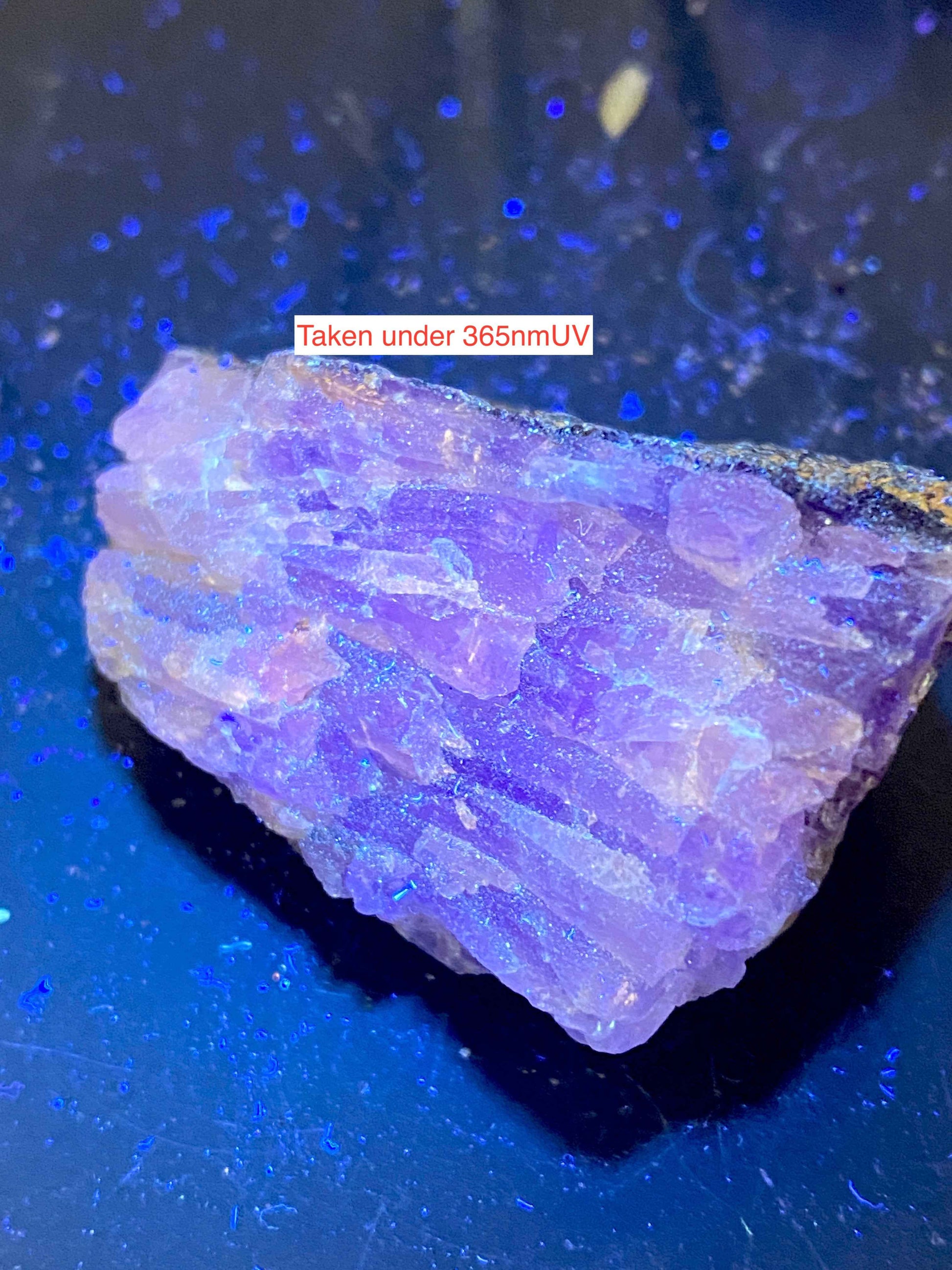 FLUORITE "BLUE JOHN":  OLD TOR MINE, CASTLETON, DERBYSHIRE   40g   MF4993