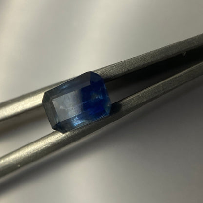 SAPPHIRE CORUNDUM NATURAL GEMSTONE - IHOSY, MADAGASCAR 0.57Ct MFG1609