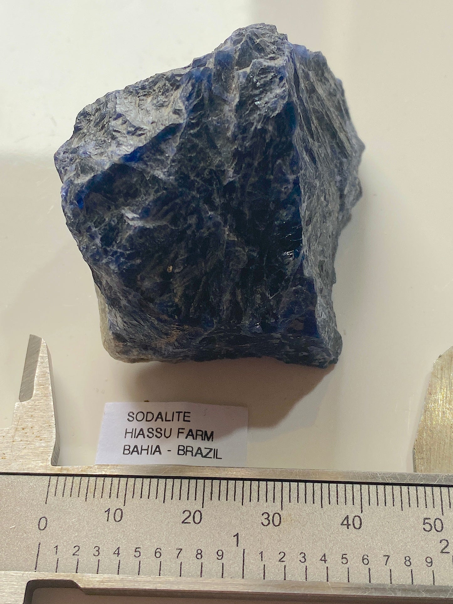 SODALITE : HIASSU FARM, BAHIA, BRAZIL. 75g. MF4994