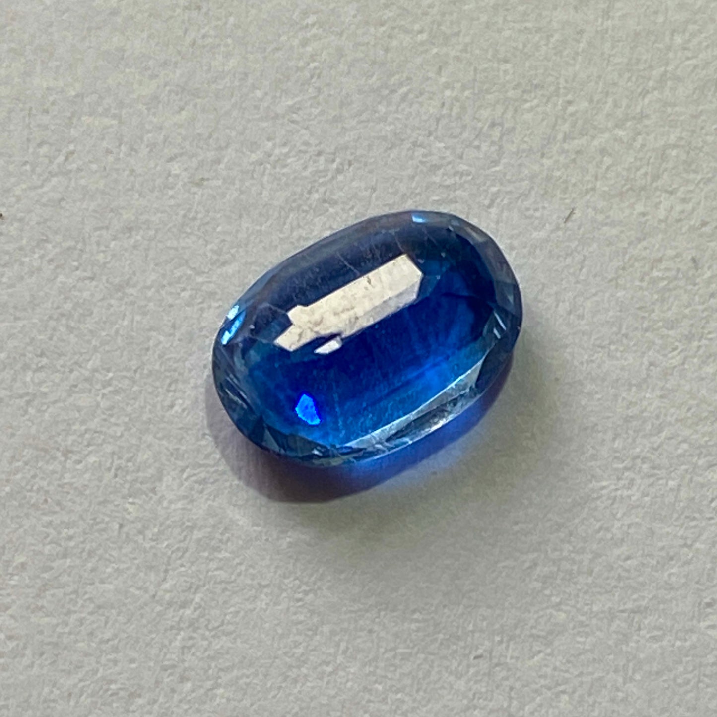 KYANITE NATURAL GEMSTONE - KALI GANDAKI GORGE, NEPAL 0.90Ct MFG2333