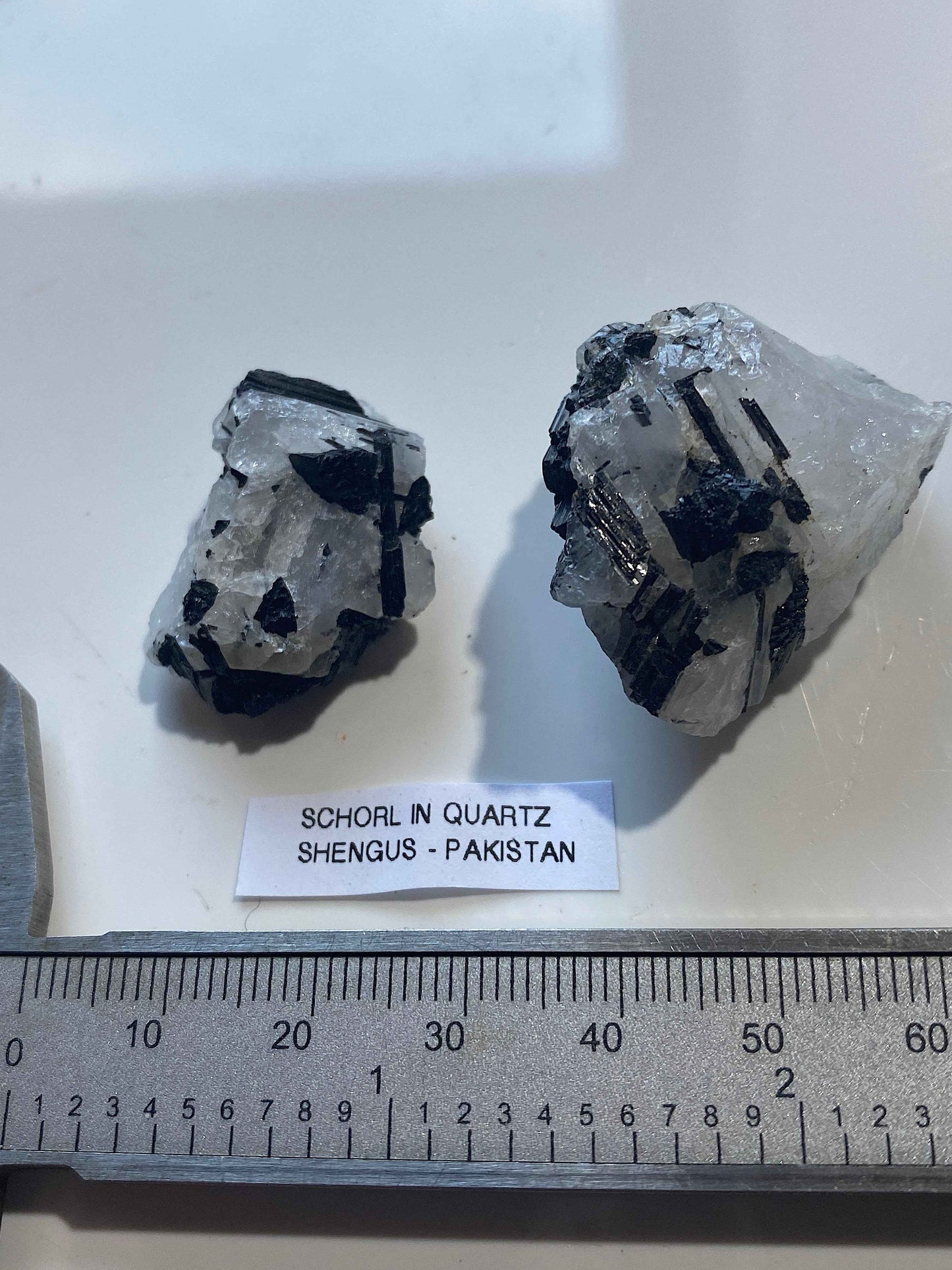 SCHORL TOURMALINE IN QUARTZ x 2 : SHENGUS, ROUNDU DISTRICT, PAKISTAN 26g MF4998