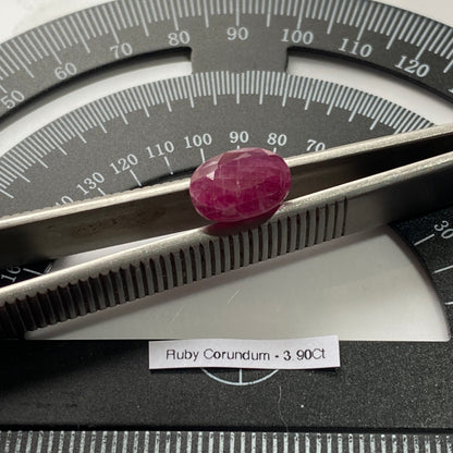RUBY CORUNDUM NATURAL GEMSTONE - KARNATAKA, INDIA 3.90Ct MFG1854
