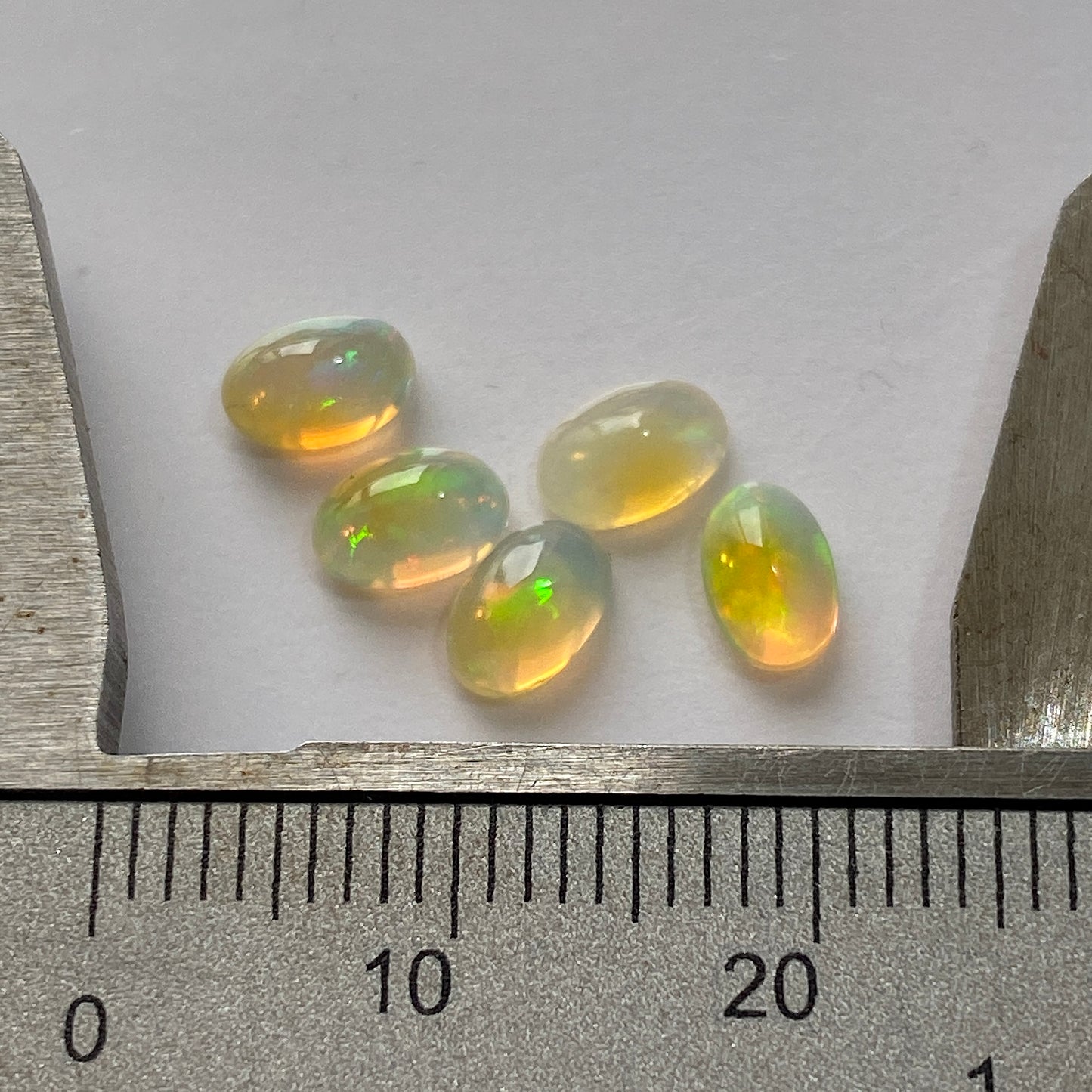 OPAL NATURAL GEMSTONES x 5 : MEZEZO, AMHARA, ETHIOPIA  1.69Ct MFG1880