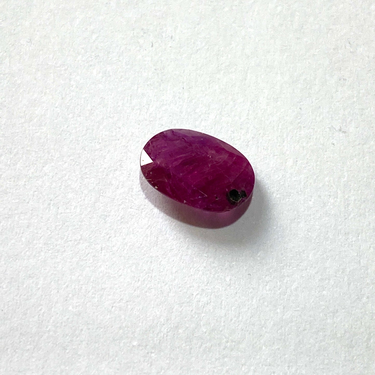 RUBY CORUNDUM NATURAL GEMSTONE - CHANTHABURI, THAILAND 1.58Ct MFG1537