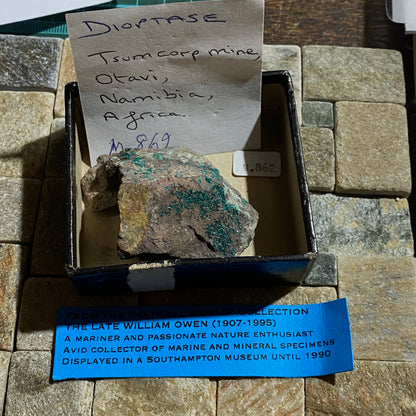 DIOPTASE ON MATRIX - TSUMEB MINE, OSHIKOTO, NAMIBIA, AFRICA 44g MF1337