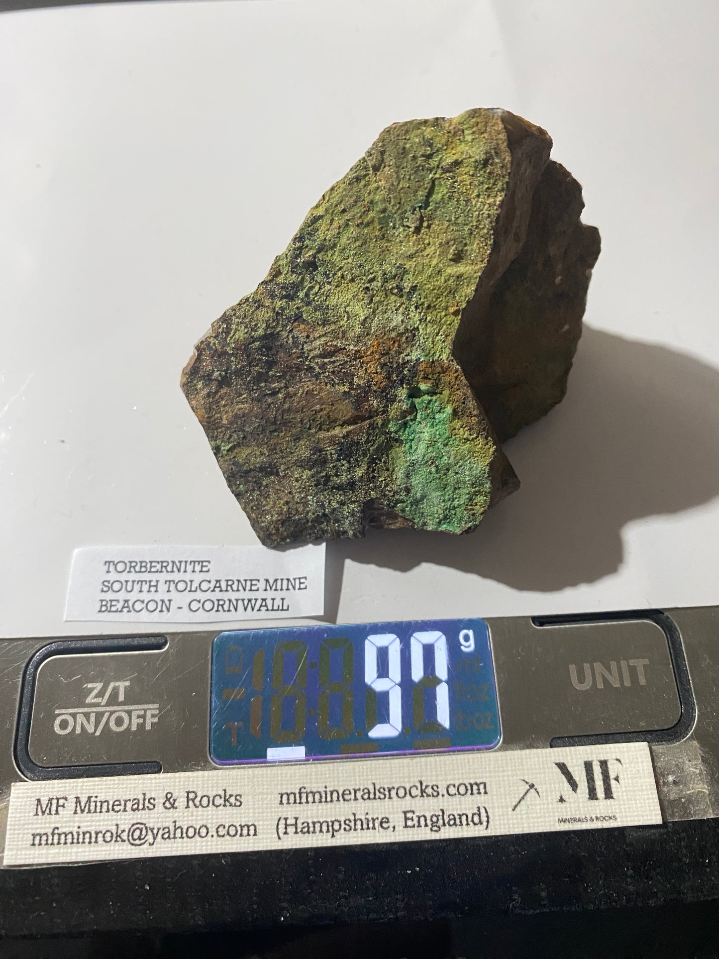 TORBERNITE : SOUTH TOLCARNE MINE, BEACON, CAMBORNE, CORNWALL. 97g MF5015