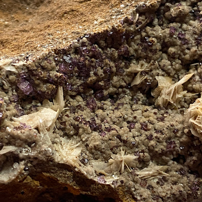 FLUORITE & BARYTE ON LIMONITE - COLDSTONES QUARRY, PATELY BRIDGE, YORKSHIRE 478g MF1343