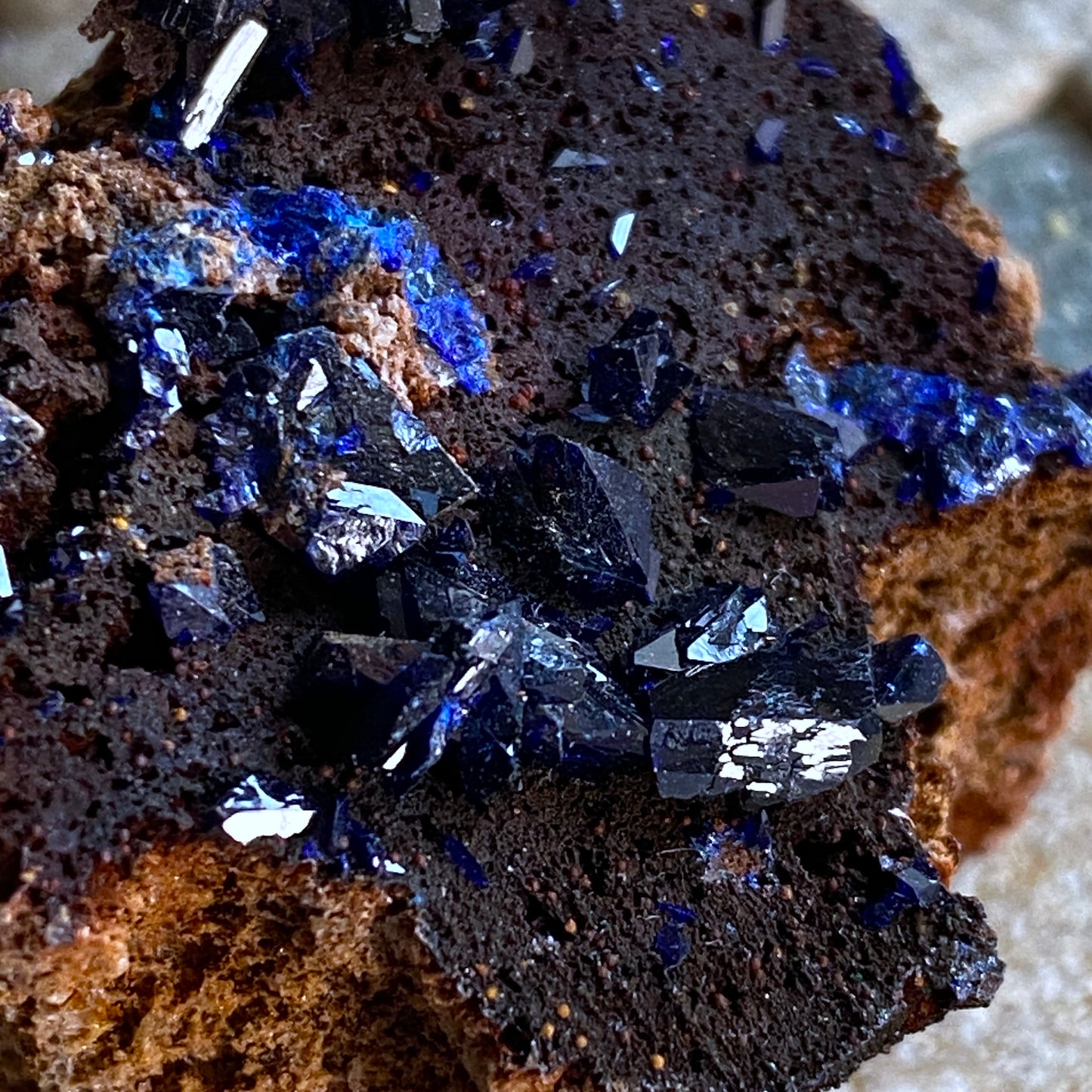 AZURITE ON LIMONITE, GIRILAMBONE COPPER MINE, N.S.W.  AUSTRALIA