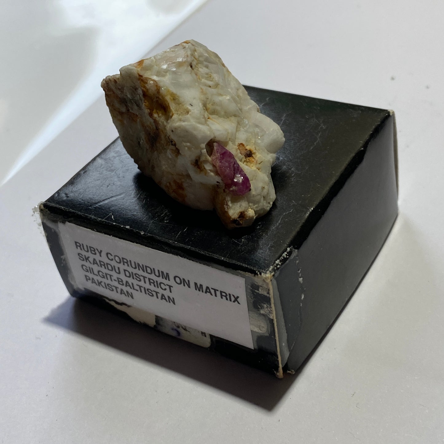 RUBY CORUNDUM ON MATRIX FROM SKARDU, PAKISTAN 24g MF1396