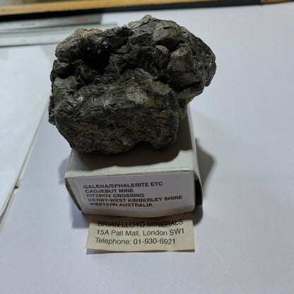 GALENA/SPHALERITE SOLID DENSE ORE SPECIMEN FROM AUSTRALIA. 320g MF1335