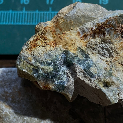 WAVELLITE ON MATRIX : MAULDIN MOUNTAIN, ARKANSAS, U.S.A. 37g MF1348