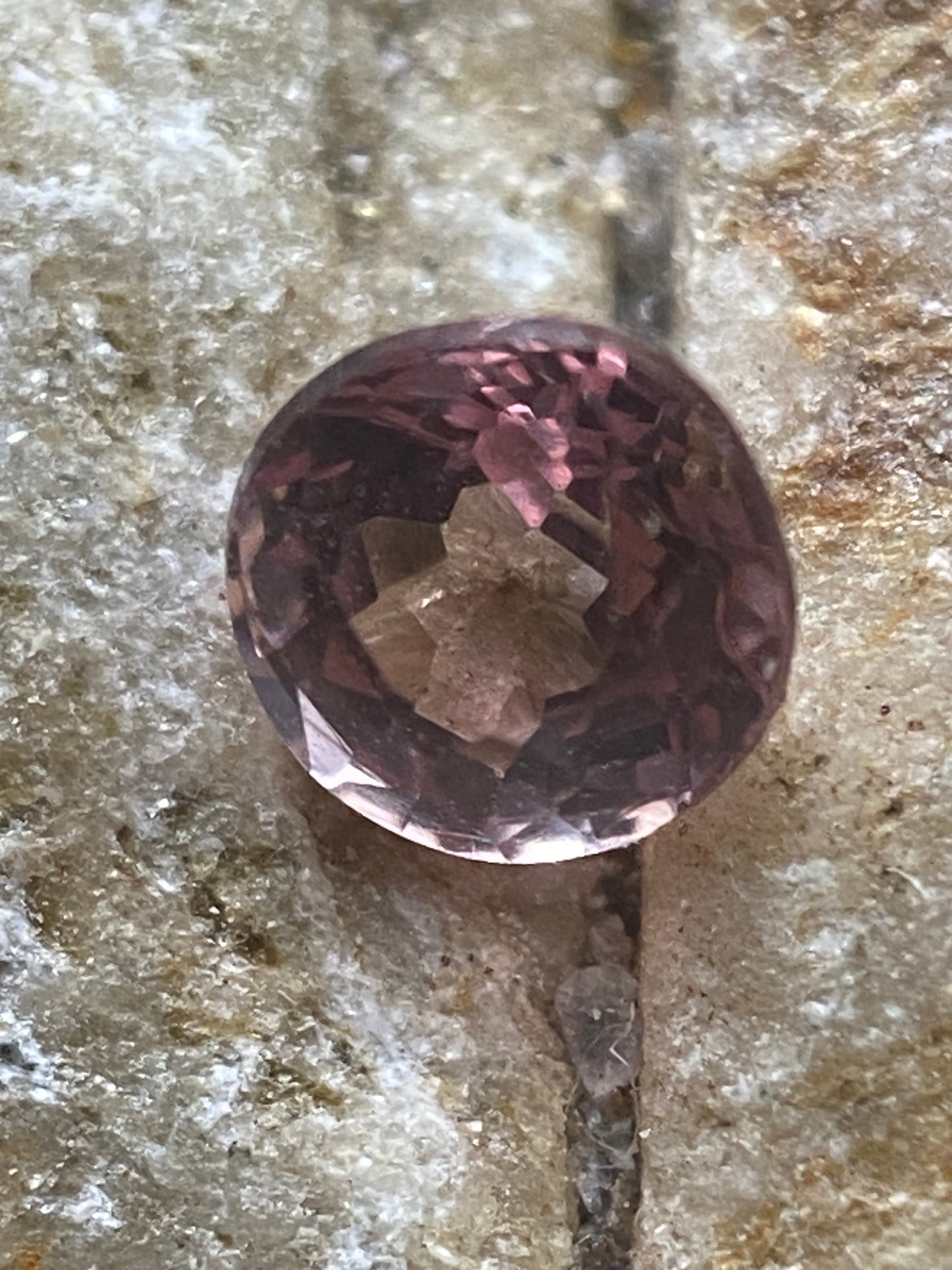 PEZZOTAITE NATURAL GEMSTONE : SAKAVALANA MINE, AMBATOUITA, MADAGASCAR 0.30Ct MFG4954