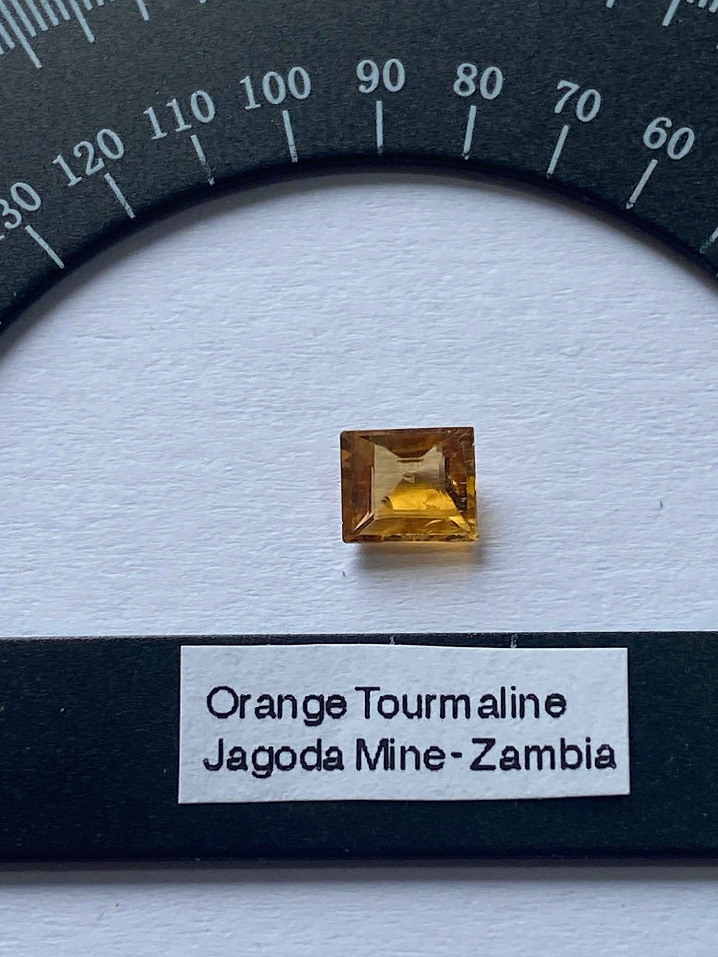 ORANGE TOURMALINE NATURAL GEMSTONE : JAGODA MINE, MKUSHI, ZAMBIA 0.62Ct MFG4955