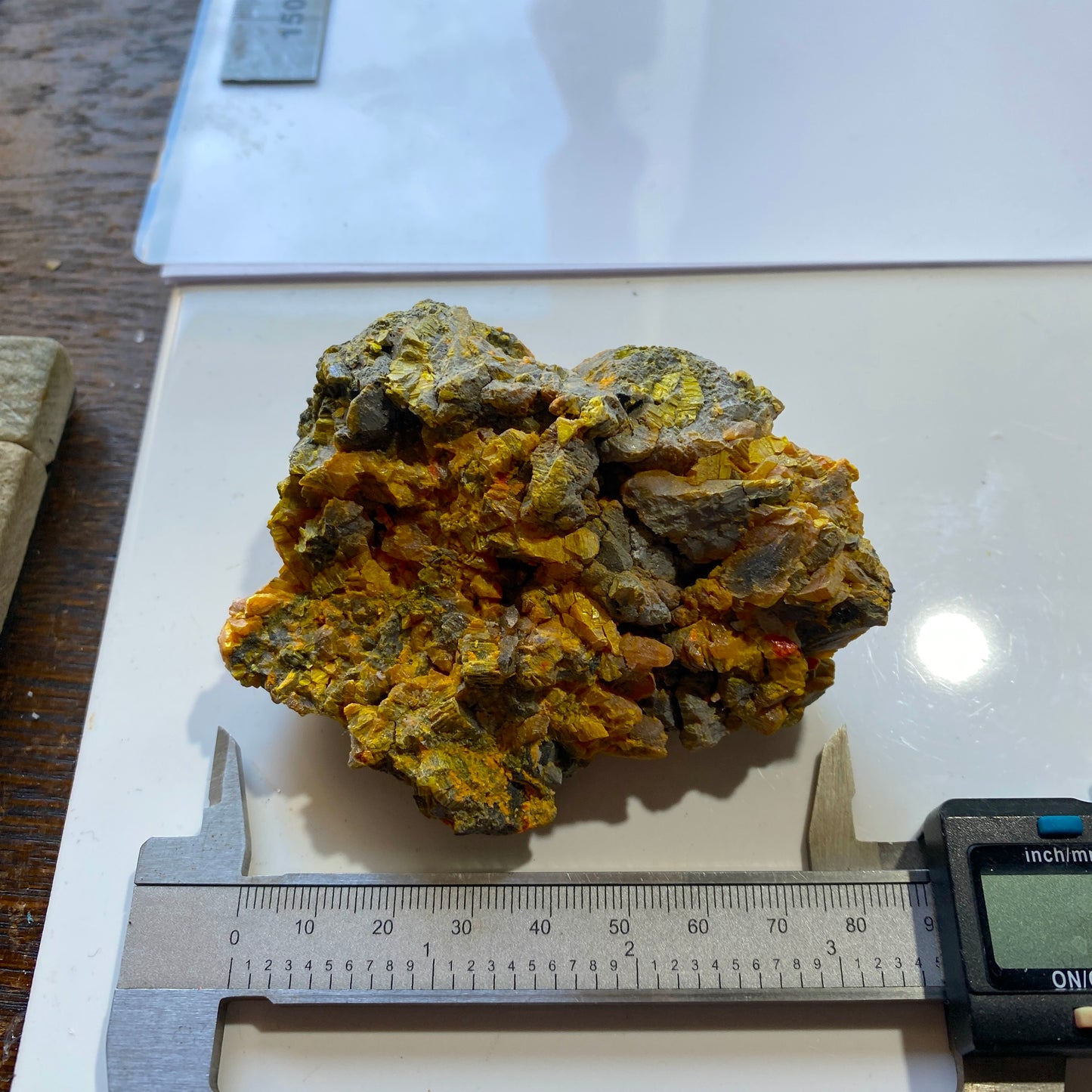 ORPIMENT FROM JIEPAIYU MINE, HUNAN, CHINA. 253g MF1350