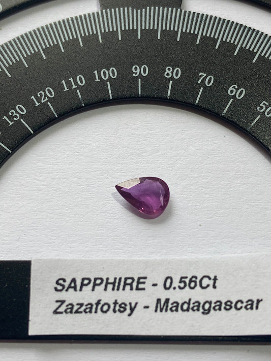 SAPPHIRE CORUNDUM NATURAL GEMSTONE : ZAZAFOTSY, MADAGASCAR 0.56Ct MFG4957
