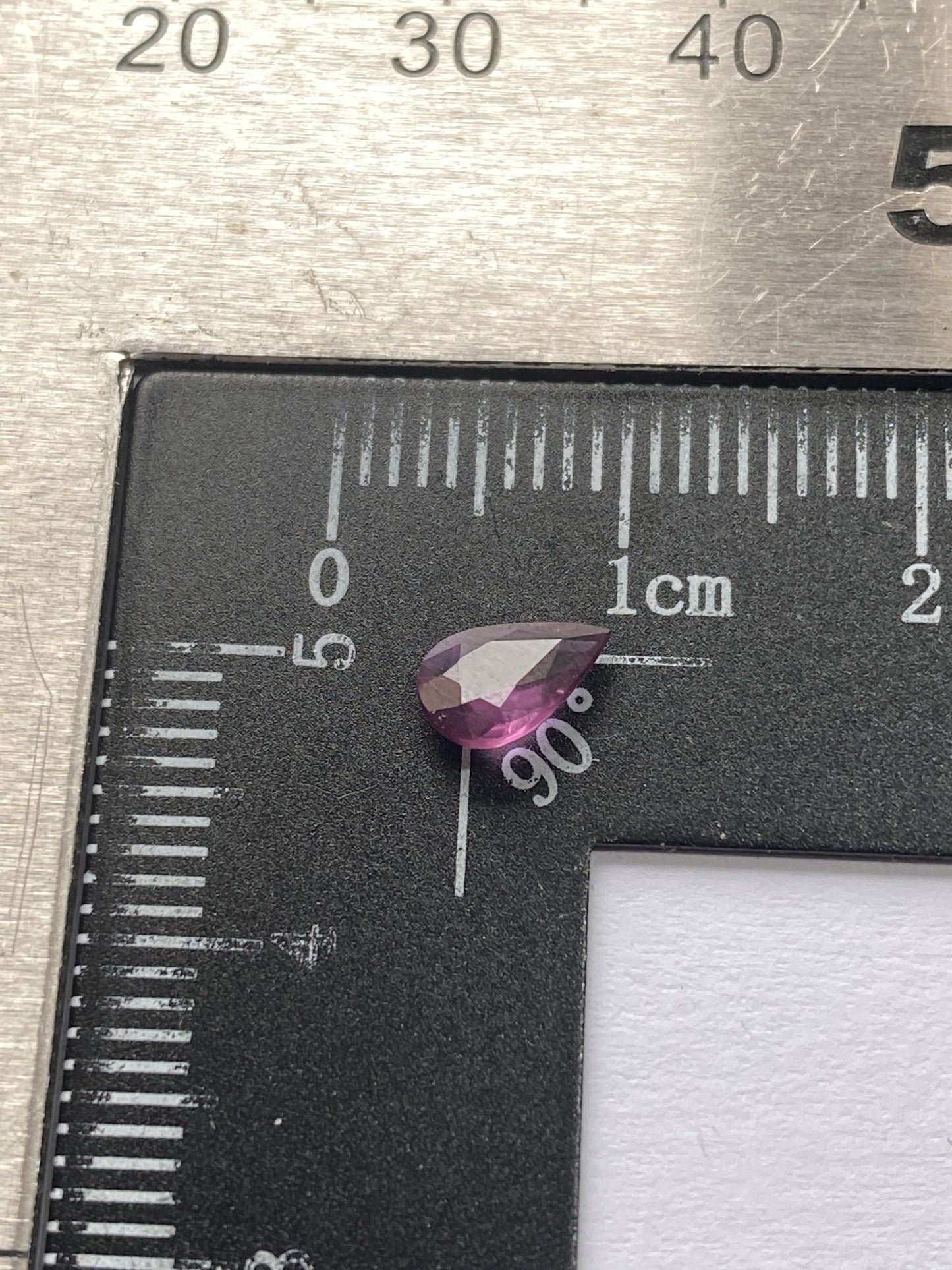 SAPPHIRE CORUNDUM NATURAL GEMSTONE : ZAZAFOTSY, MADAGASCAR 0.56Ct MFG4957