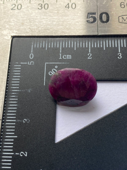 RUBY CORUNDUM IN ZOISITE NATURAL GEMSTONE : MUNDARARA MINE, TANZANIA 12.60Ct MFG4958