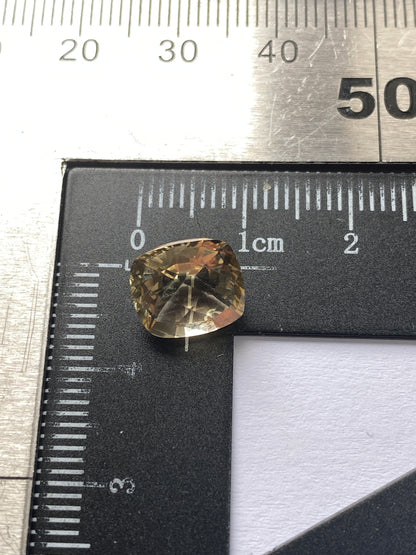 CITRINE QUARTZ NATURAL GEMSTONE : SOLWEZI DISTRICT, N.W. PROVINCE, ZAMBIA 3.14Ct MFG4959