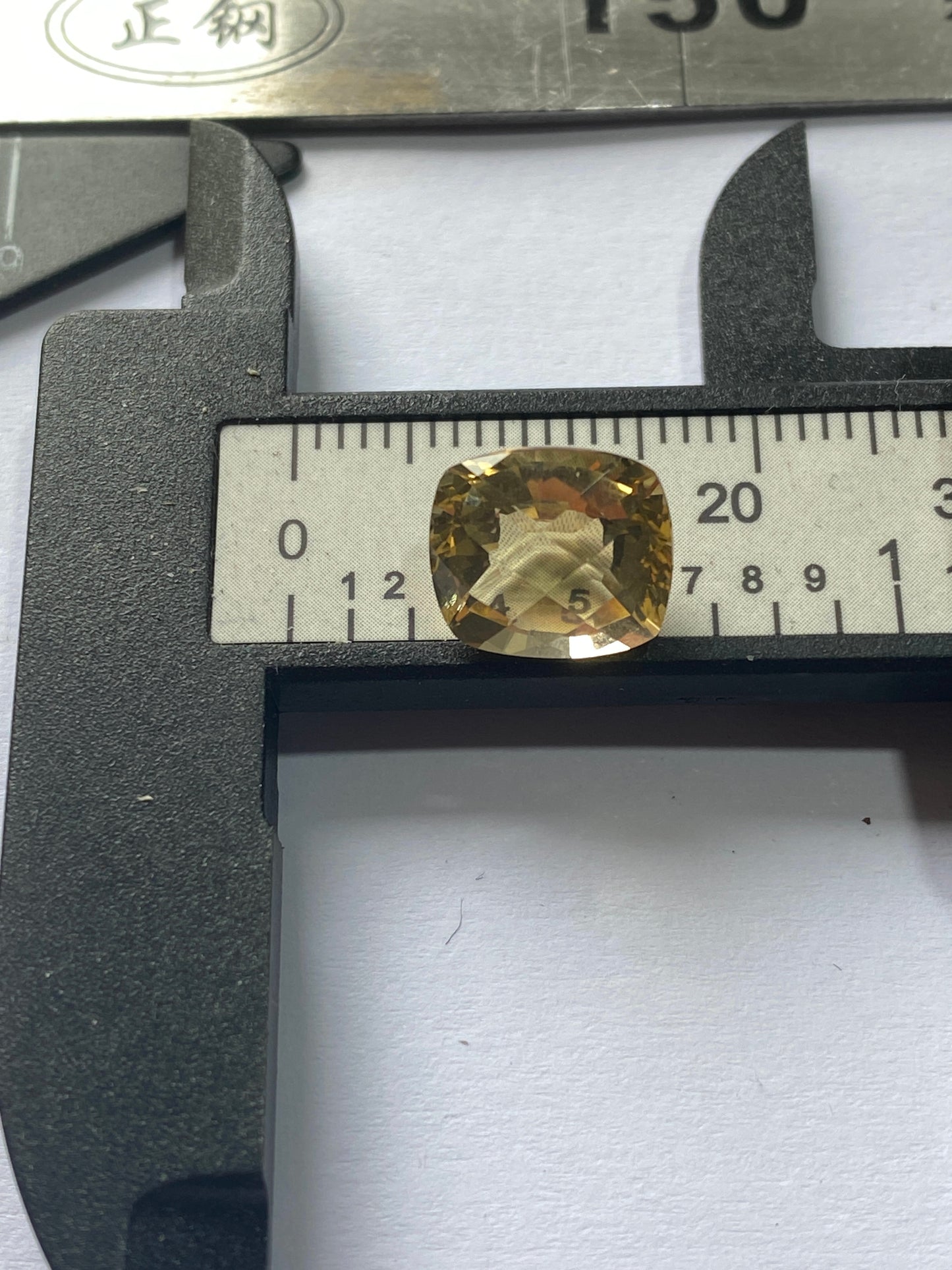 CITRINE QUARTZ NATURAL GEMSTONE : SOLWEZI DISTRICT, N.W. PROVINCE, ZAMBIA 3.14Ct MFG4959