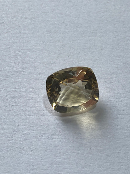 CITRINE QUARTZ NATURAL GEMSTONE : SOLWEZI DISTRICT, N.W. PROVINCE, ZAMBIA 3.14Ct MFG4959