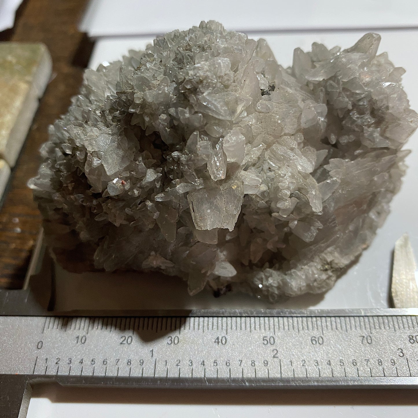 ÉCHANTILLON IMPRESSIONNANT DE CALCITE DE LA MINE DE CASAPALCA, PÉROU. 300g MF1311