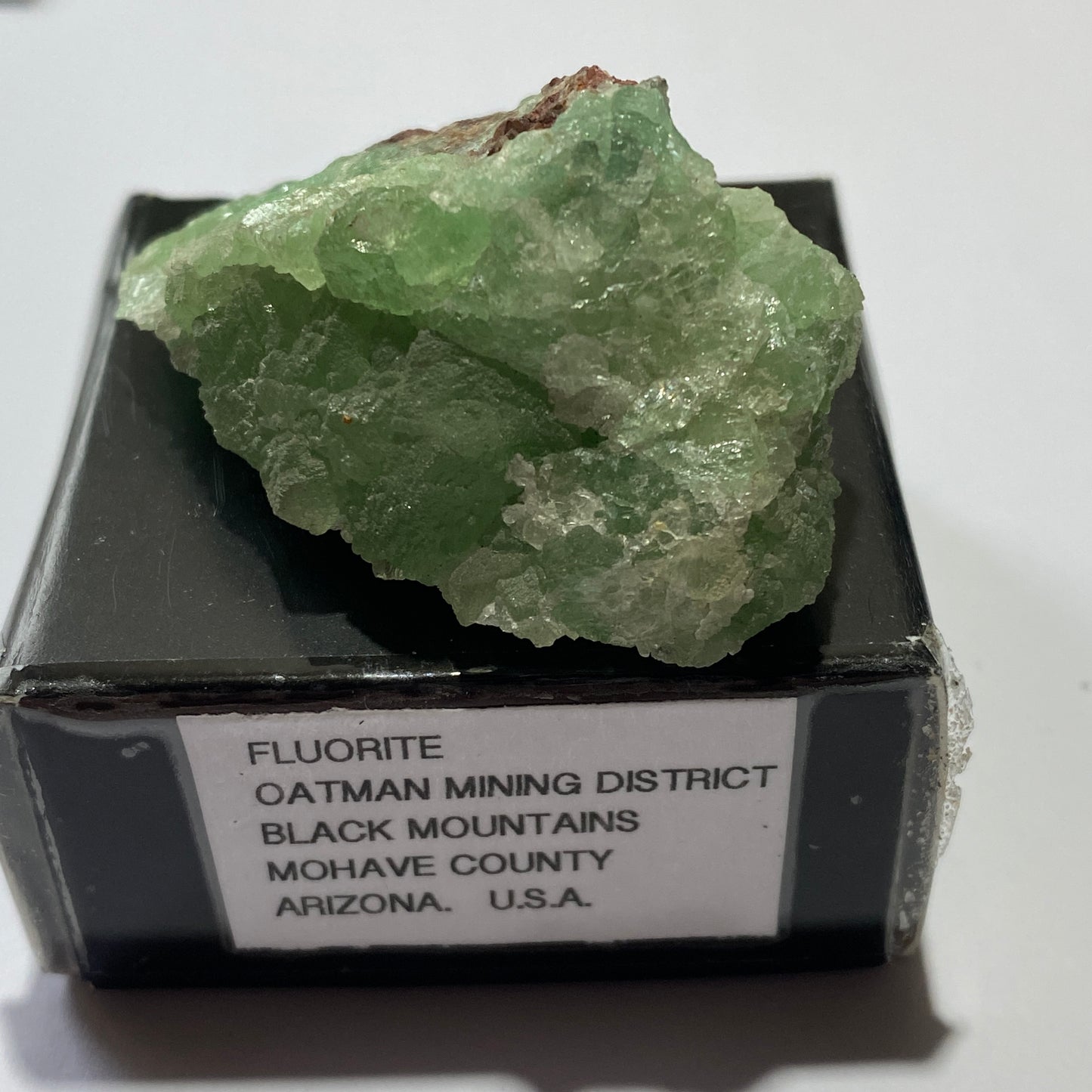 FLUORITE RARE SPECIMEN - OATMAN MINING DISTRICT, BLACK MOUNTAINS, ARIZONA  U.S.A. 50g MF1353