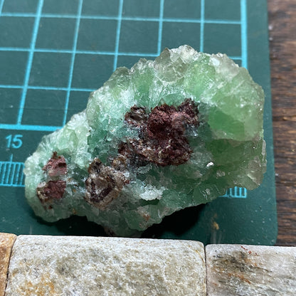 FLUORITE RARE SPECIMEN - OATMAN MINING DISTRICT, BLACK MOUNTAINS, ARIZONA  U.S.A. 50g MF1353