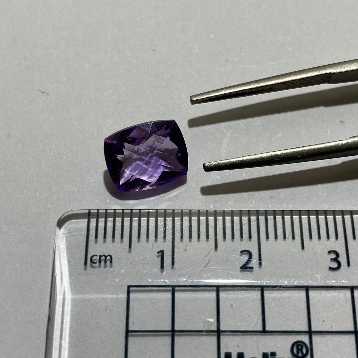 AMETHYST QUARTZ NATURAL GEMSTONE - SERENJE, CENTRAL PROVINCE, ZAMBIA 2.61Ct MFG5073