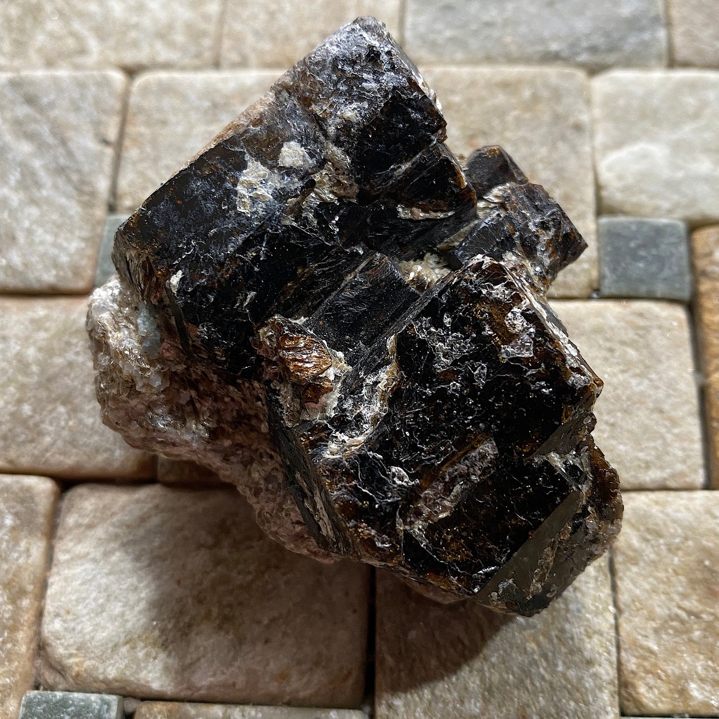 DRAVITE TOURMALINE [ETC] - YINNIETHARRA DRAVITE MINE, AUSTRALIA 87g MF1301