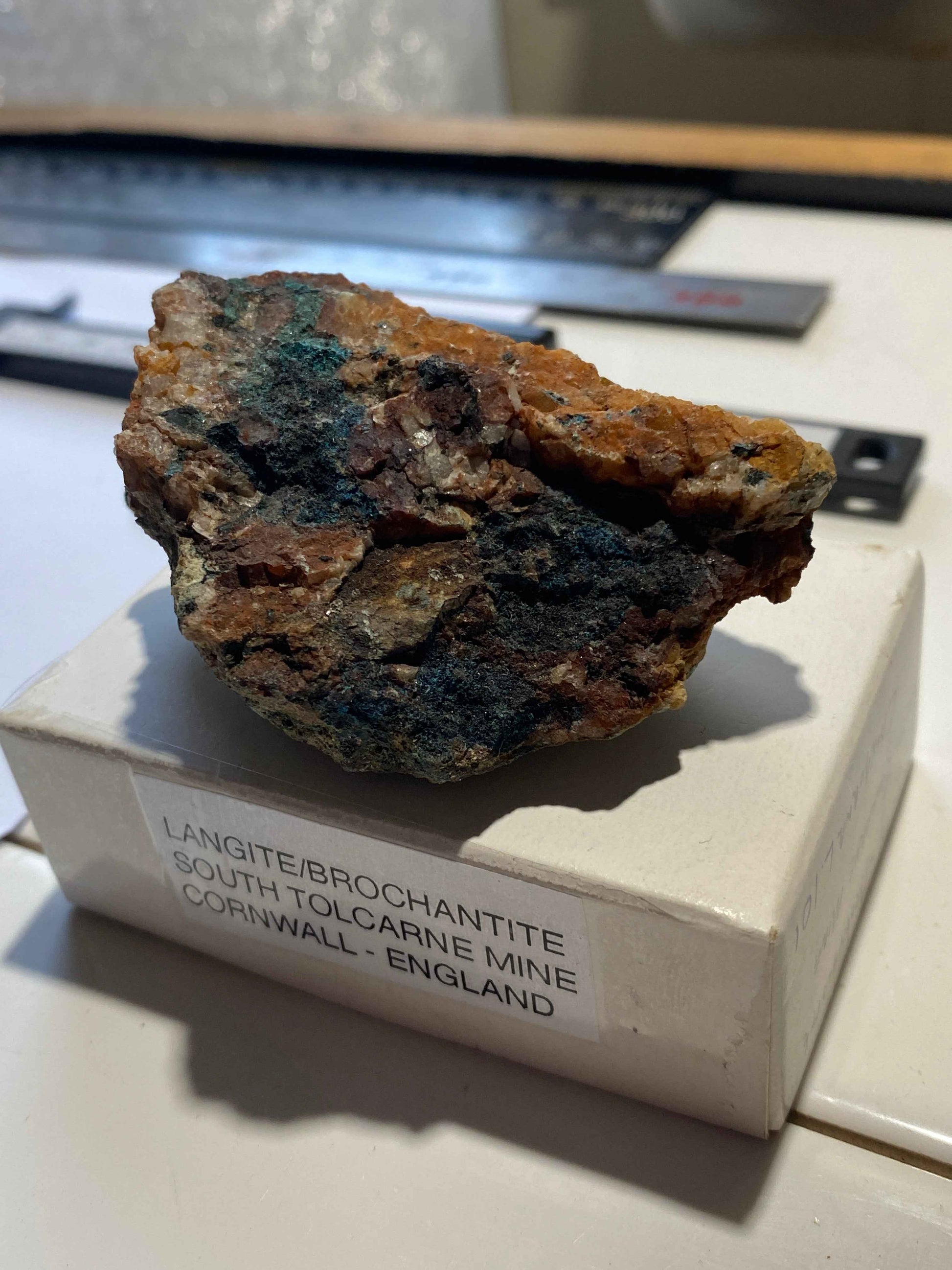 LANGITE/BROCHANTITE : SOUTH TOLCARNE MINE, BEACON, CORNWALL. 114g MF5028