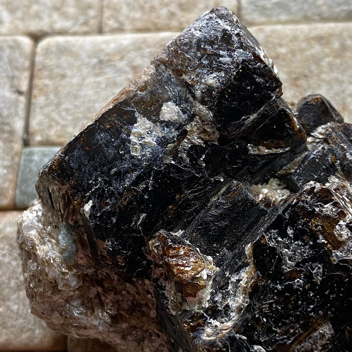 DRAVITE TOURMALINE [ETC] - YINNIETHARRA DRAVITE MINE, AUSTRALIA 87g MF1301