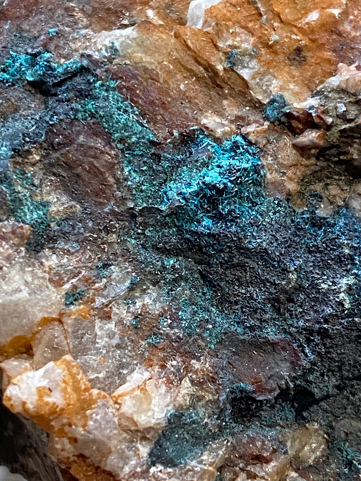 LANGITE/BROCHANTITE : SOUTH TOLCARNE MINE, BEACON, CORNWALL. 114g MF5028