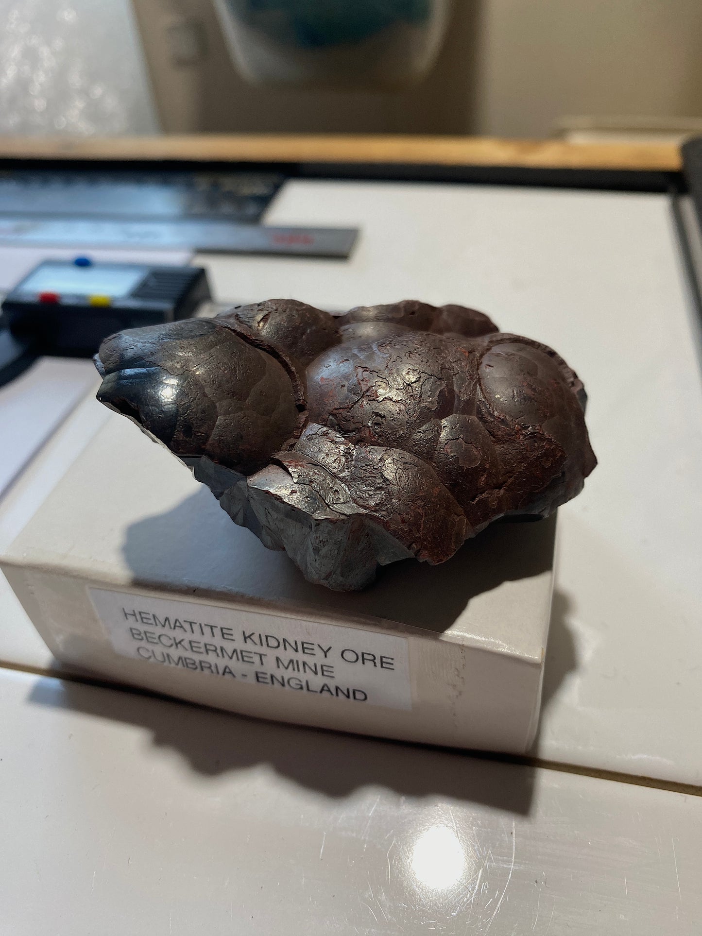 HEMATITE "KIDNEY" ORE : BECKERMET MINE, HAILE, COPELAND, CUMBRIA  140g MF5029