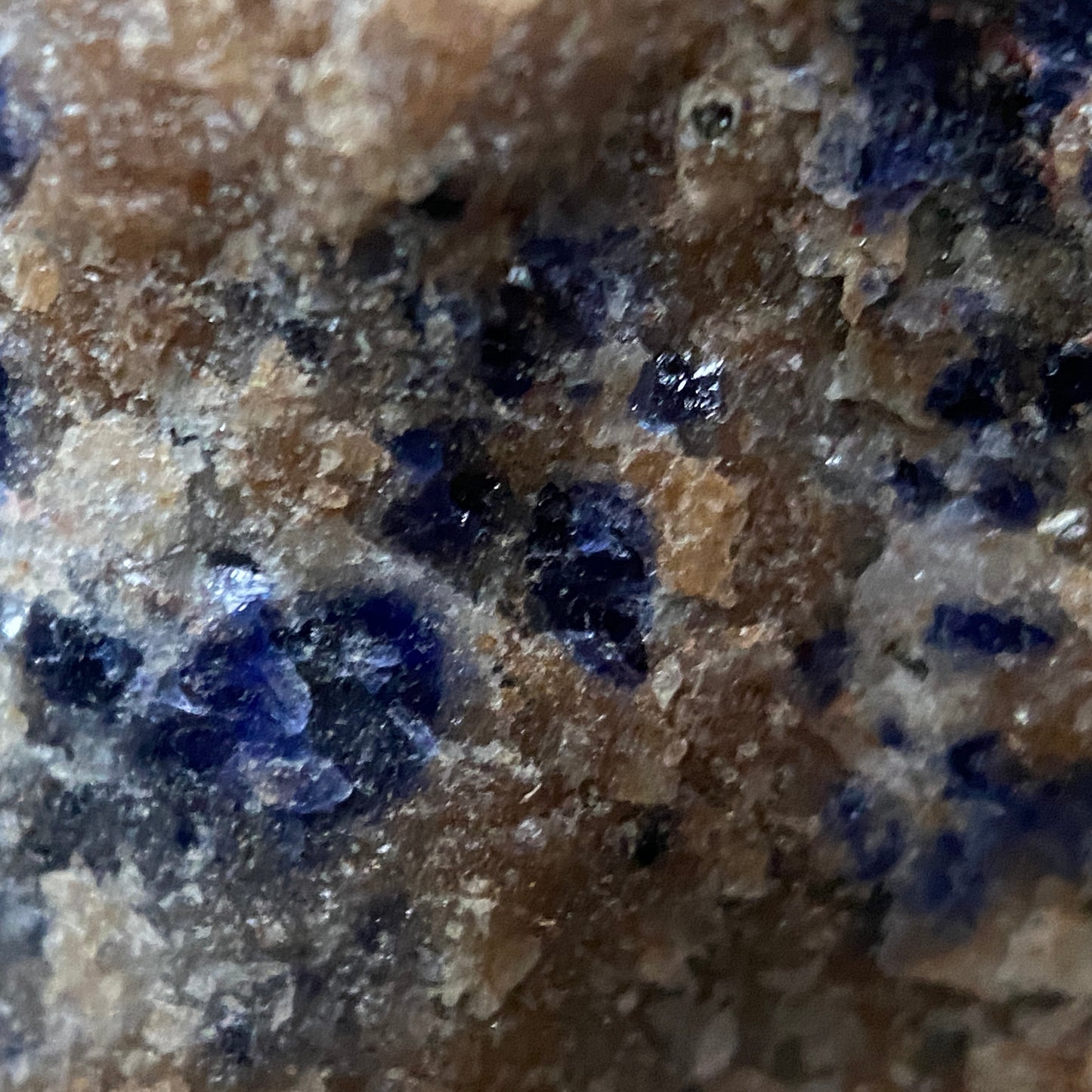 SODALITE WITH CANCRINITE - SWARTBOOSDRIF DIKES,  KUNENE, NAMIBIA. 34g  MF4134