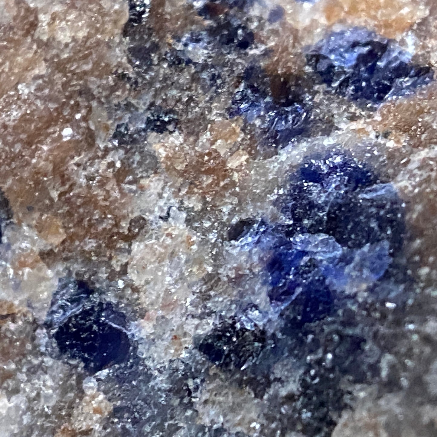 SODALITE WITH CANCRINITE - SWARTBOOSDRIF DIKES,  KUNENE, NAMIBIA. 34g  MF4134