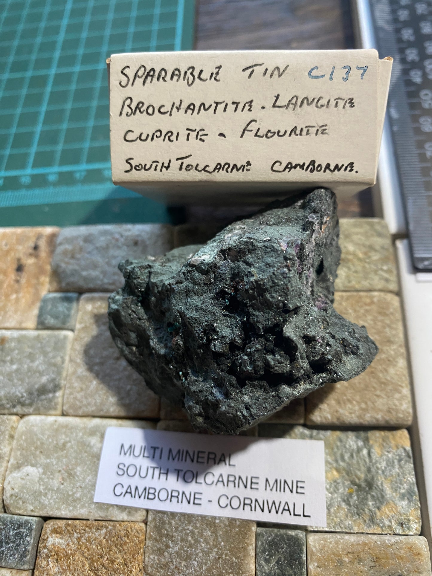 MULTI-MINERAL SPECIMEN : SOUTH TOLCARNE MINE, CAMBORNE, CORNWALL 112g MF5032