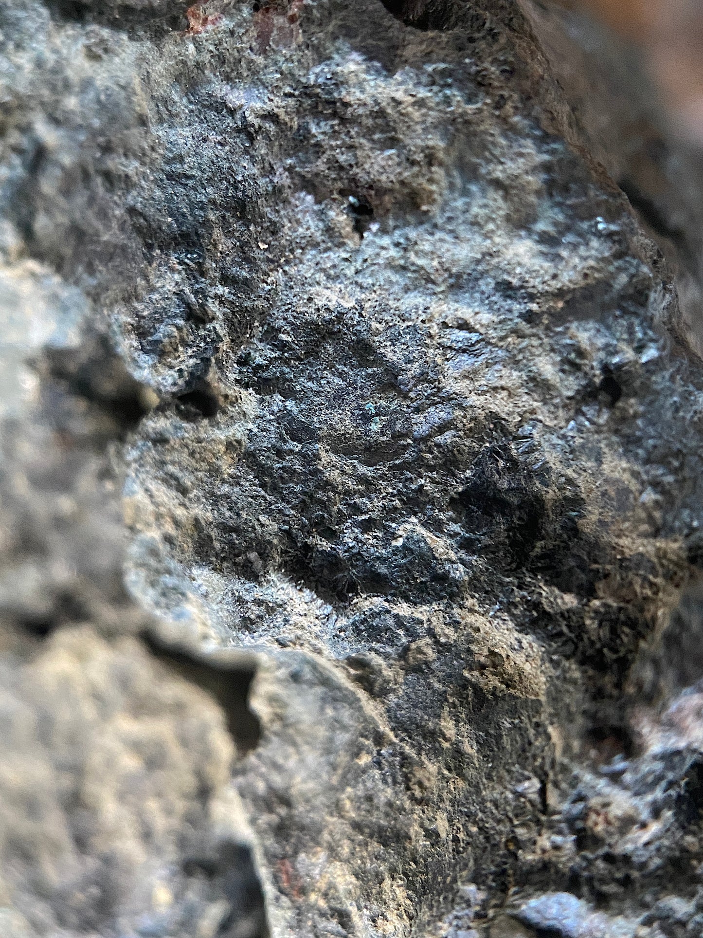 MULTI-MINERAL SPECIMEN : SOUTH TOLCARNE MINE, CAMBORNE, CORNWALL 112g MF5032