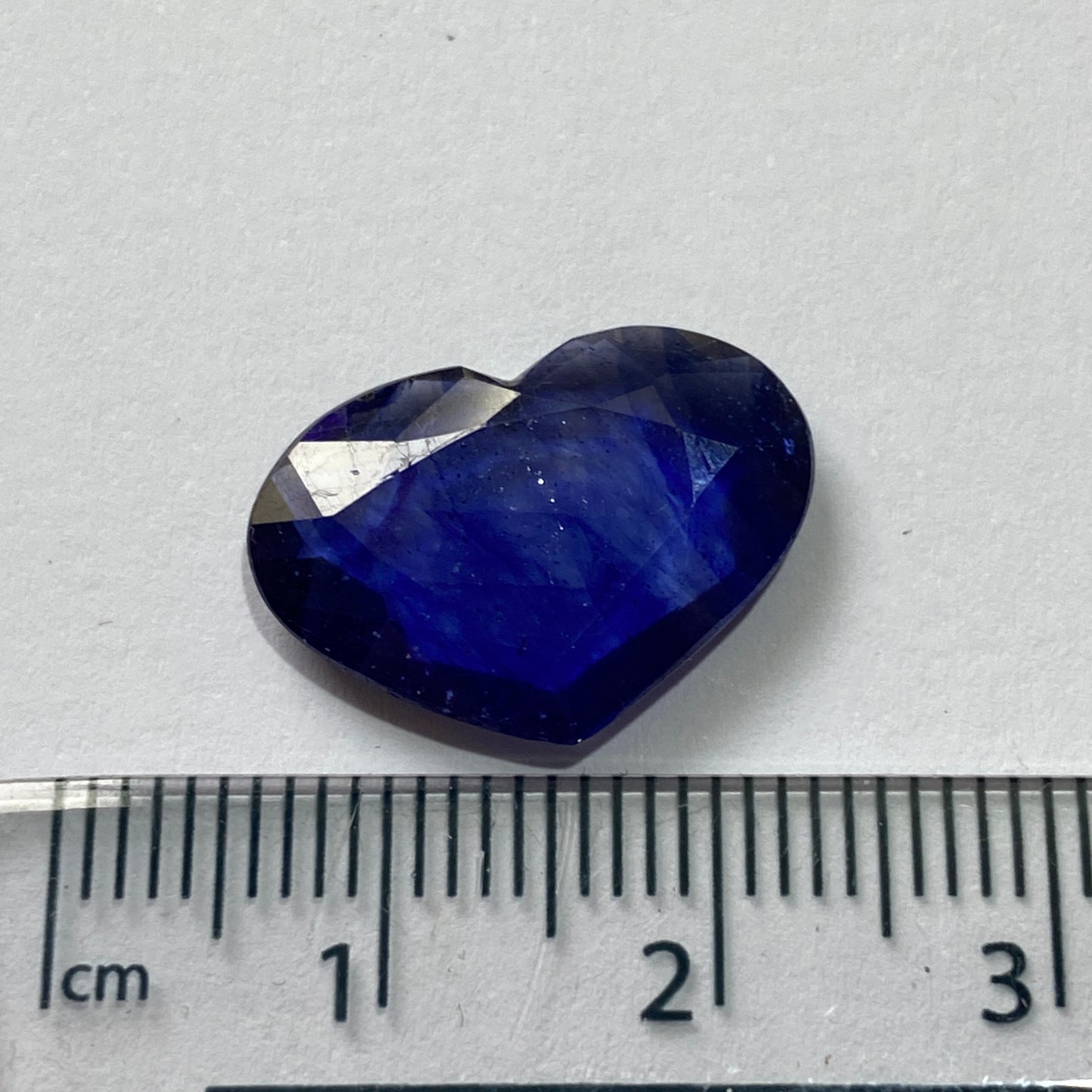 SAPPHIRE CORUNDUM NATURAL GEMSTONE - MONTEPUEZ, MOZAMBIQUE 8.32Ct MFG5078